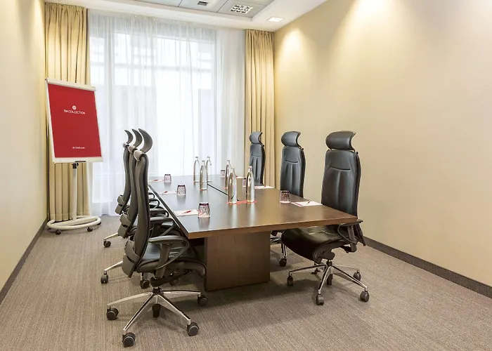 Nh Collection Altmarkt Hotel 4*