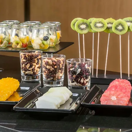 Hotel Nh Collection Altmarkt 4*