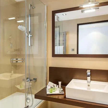 Nh Collection Altmarkt Otel