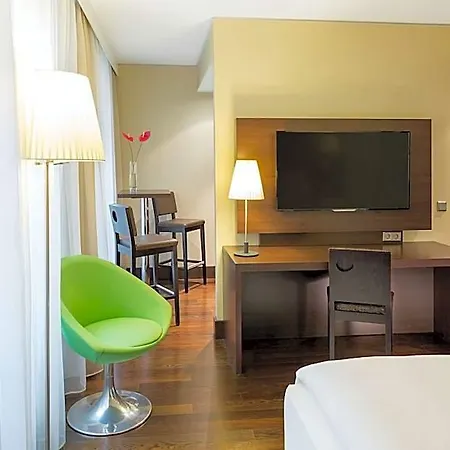 Nh Collection Altmarkt Hotel 4*