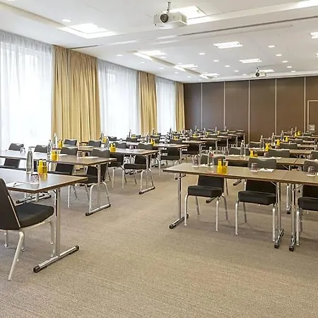 Nh Collection Altmarkt Otel 4*