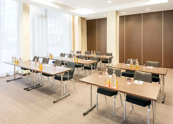 Hotel Nh Collection Altmarkt 4*