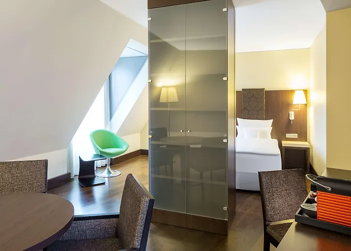 Hotel Nh Collection Altmarkt 4*