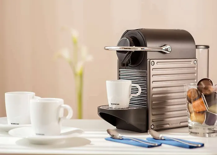 إن إتش كولكشن درسدن ألتماركت