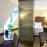 Hotel Nh Collection Altmarkt 4*