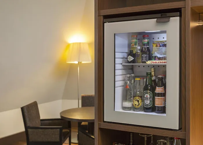 Hotel Nh Collection Altmarkt 4*